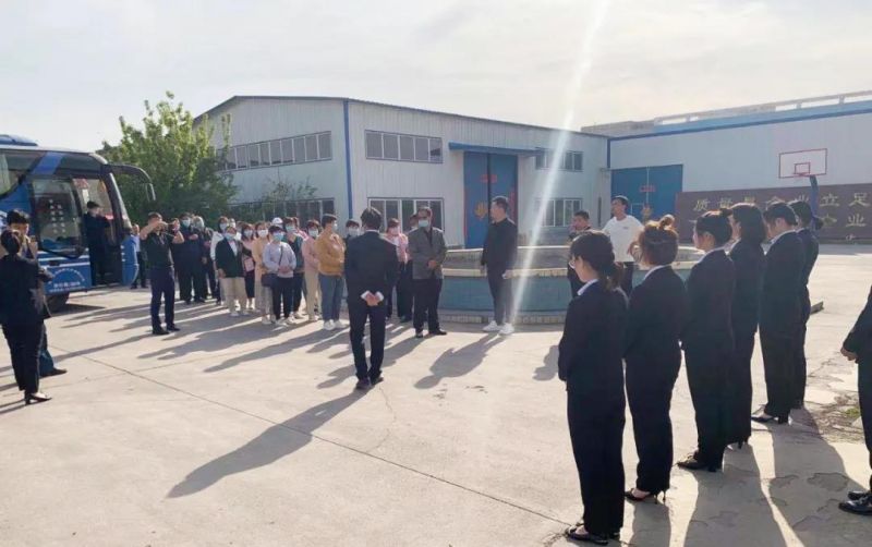 推動養(yǎng)殖行業(yè)綠色健康發(fā)展丨河北省各級領(lǐng)導(dǎo)、養(yǎng)殖單位和逸凡蔚嵐生物科技蒞臨我司調(diào)研